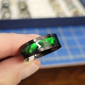 Green & Black Band